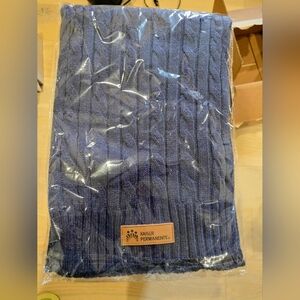 Scarf, dark blue, leather logo, kaiser permanente company emboss, brand new, uni